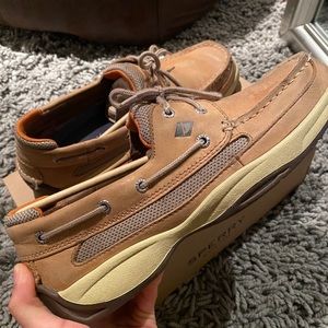 Sperry boat shoes